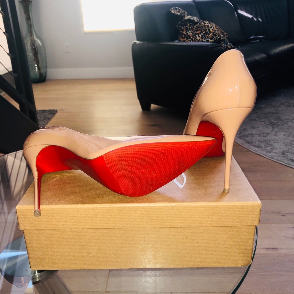 Christian Louboutin “Décolleté 100 Patent”